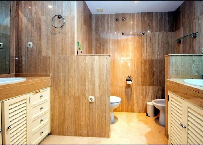 アパート Modern Next To Pool マルベーリャ