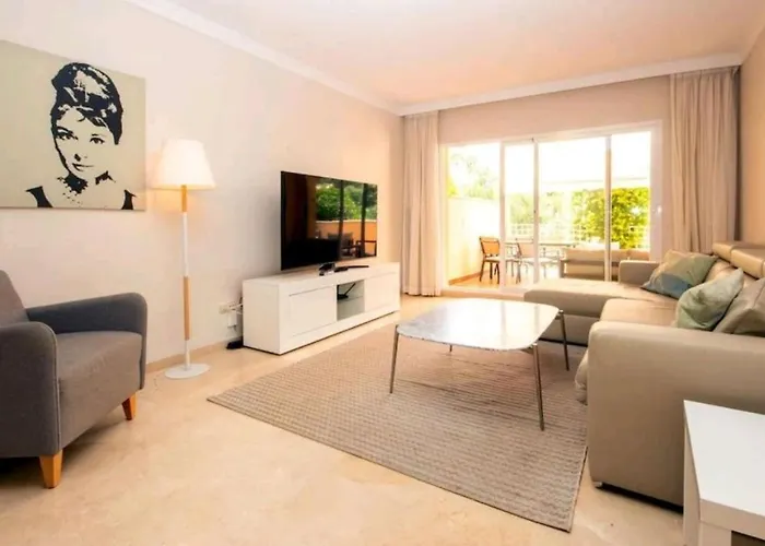 Modern Next To Pool * Marbella