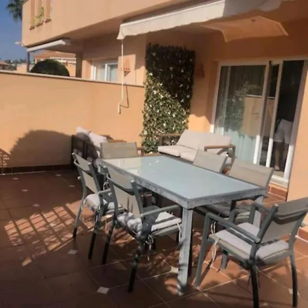 Apartamento Modern Next To Pool *